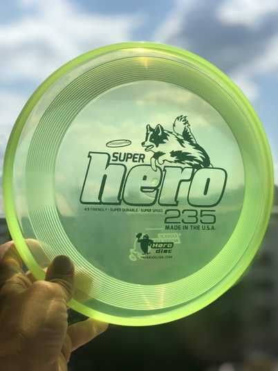 Фризбі для собак Hero SuperHero 235: купити на Scoober.com.ua